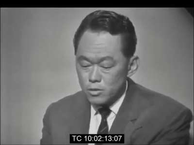How Lee Kuan Yew dealt with a situation when the CIA tried to bribe him and a Singapore official