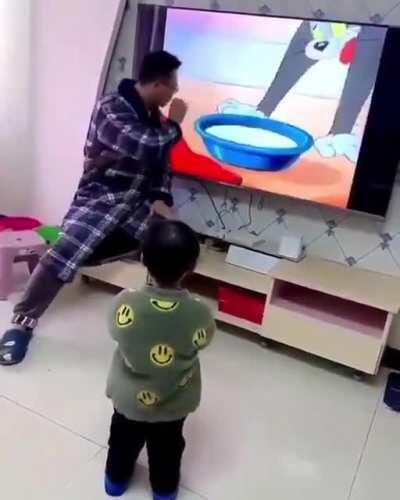 Creative dad and a happy kid