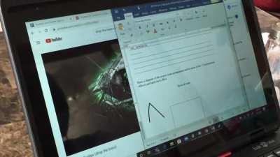 My brothers school Laptop is utter trash i swear.