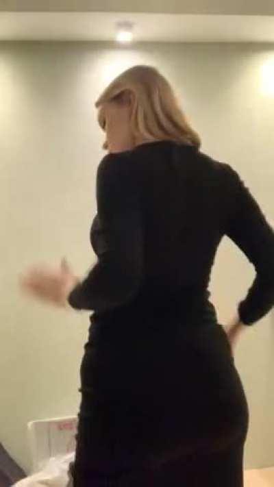 I wish you'd play with me