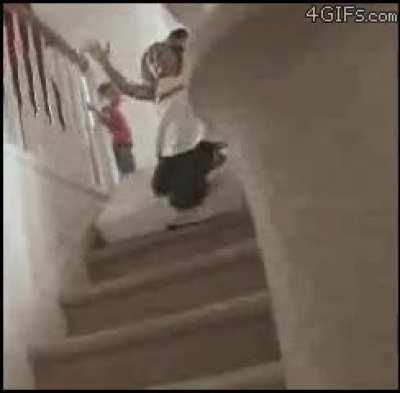 Trying to Use Mattress To Fly Off Stairs, Didn't Workout The Way This Poor Girl Wanted!