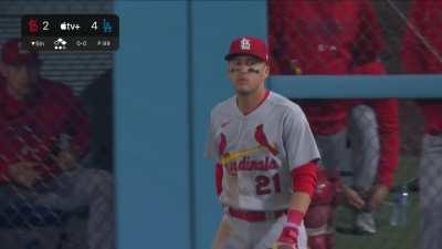 [Highlight] [Highlight] Lars Nootbaar seemingly robs Jason Heyward with an incredible catch, but Heyward is awarded first for catcher's interference.