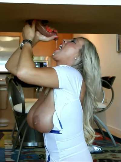 This guy needed to cum and I love to consume men’s cum