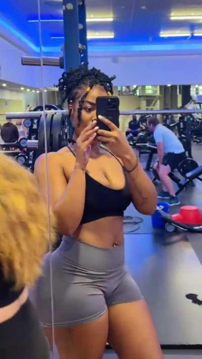 they cant resist 👋