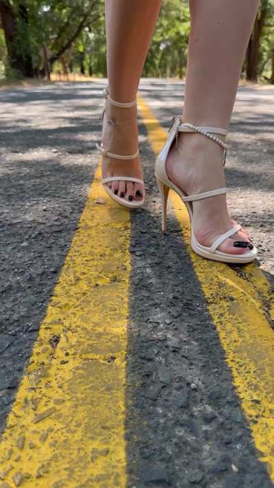 Classic heels, classic style. Perfect for any little journey I take.