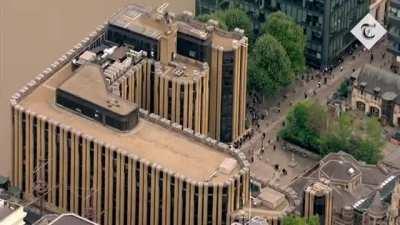 The British are famous for queuing. The lines to see the Queen’s lying in state has grown from 3 miles earlier today to 4.5 now