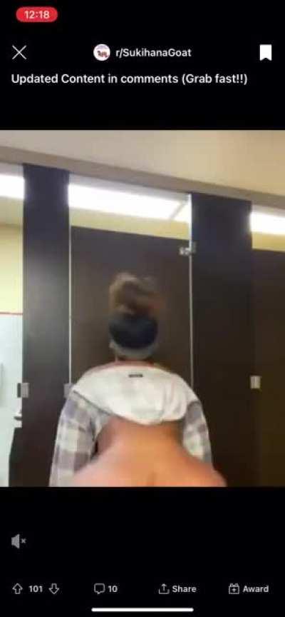Bathroom twerk