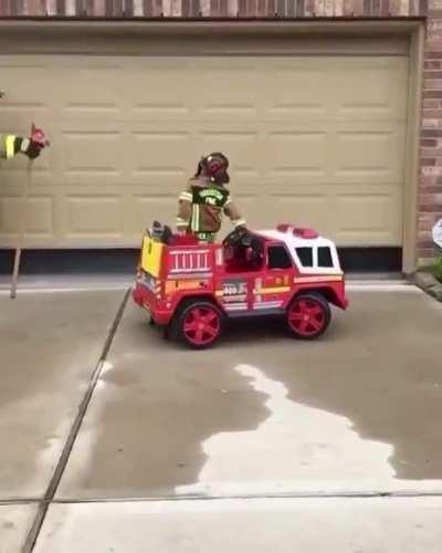 Маленький спасатель