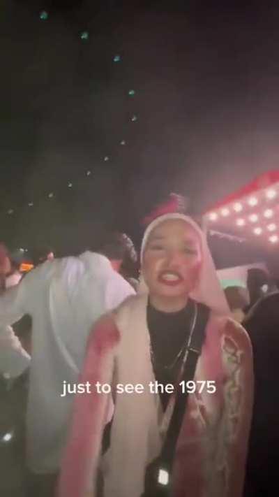 A viral video showing frustrated and disappointed 1975 fans losing their cool