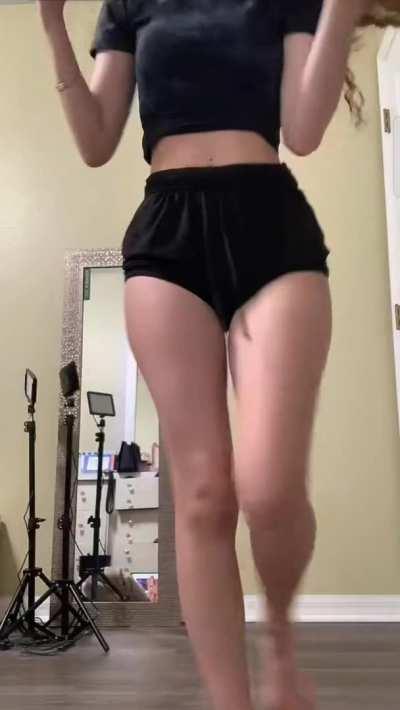 [Discord: HornyTrader#5739] 26 m married us. Looking to play the rating game with someone! We send eachother pics/gifs and rate them, open to anything and any rules