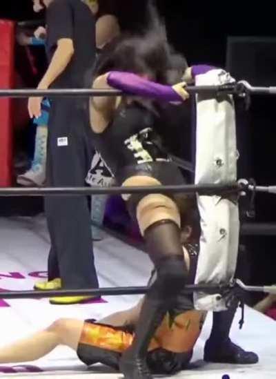 Sumire Natsu doing Sumire Natsu things