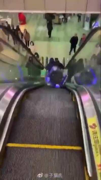 A HUMAN ASSASINATES OTHER HUMANS