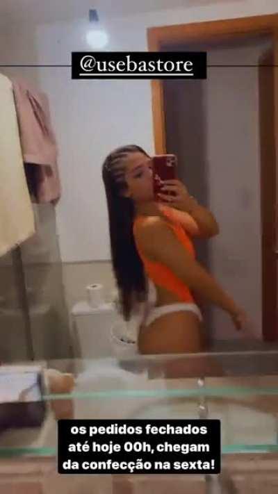 Putinha gostosa, vai levar leitada ✊🏼💦💦