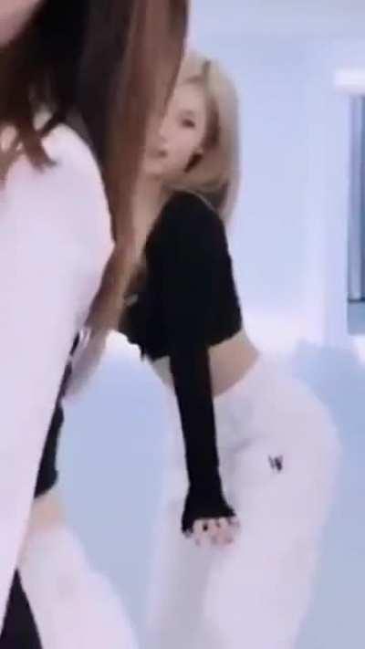 Sana shakes it