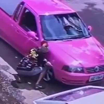 HMFT after i break my hand by playing with a tire