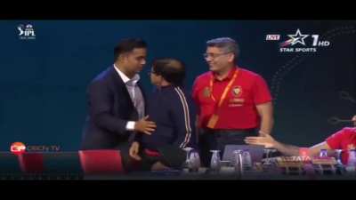 Akash Ambani agrees to pay back Mallya's loan in exchange for Will Jacks. Deal Done 👍🏻✅