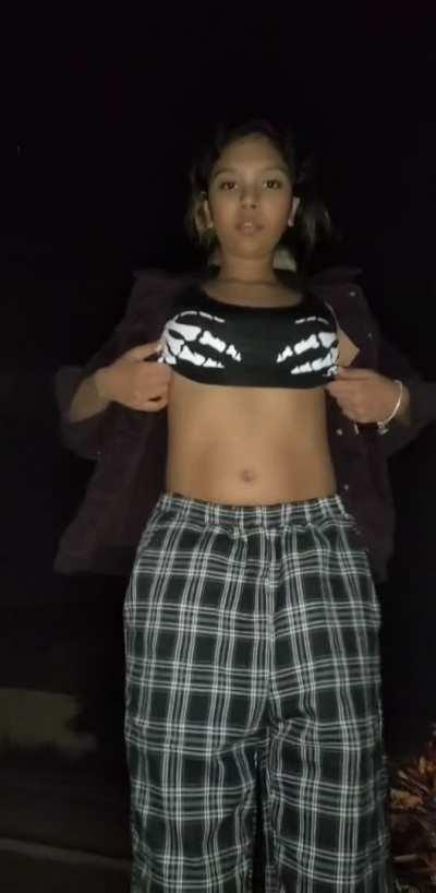 quick little night flash~ also got a massive sale on my OF so go check it out!! 🙊