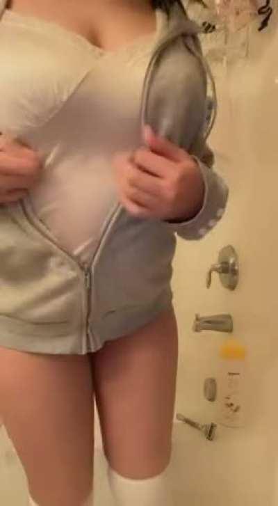 I hope my curves can compete here