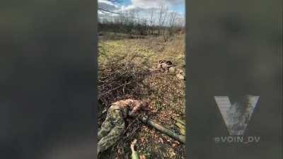 Dead UA soldiers littering the territory of Pavlovka