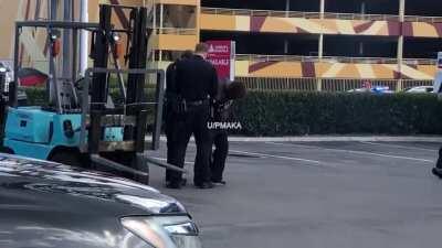 San Diego police have to call in helicopter for high speed chase. Typical SDPD over doing something.