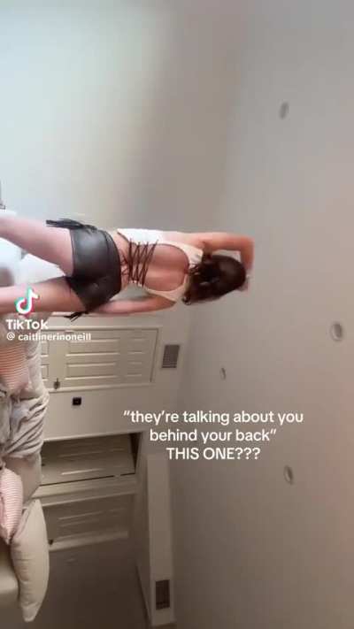 Caitlin Erin Oneil showing off her juicy ass