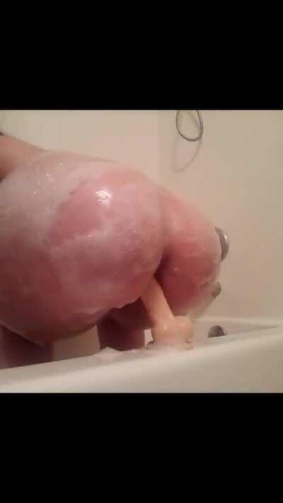 F18 soapy dildo riding