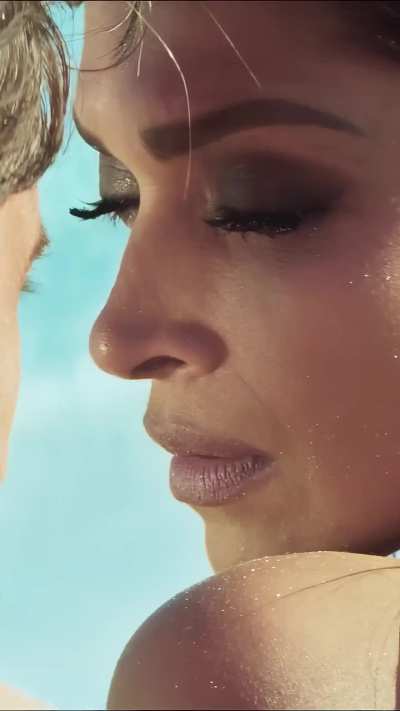 Deepika Padukone [Fighter]