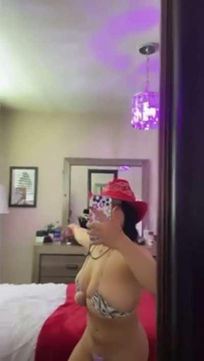 elizabethannepelayo - Video #7693