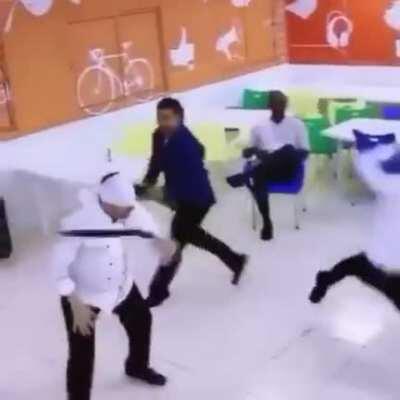 Хороший тамада...