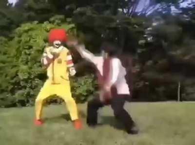 Clowns be like: (also shamelessly stolen from a discord I was in)