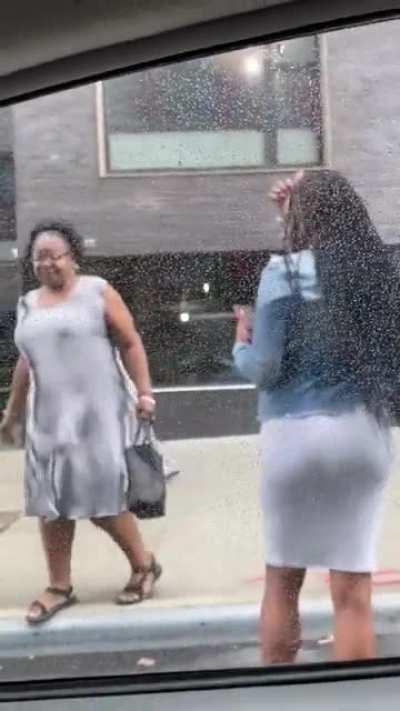 Racist Karen saving a parking spot for a friend, ends with “go back to China”