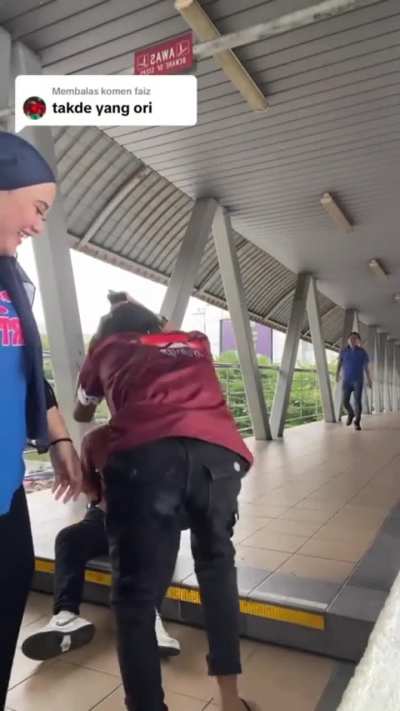 Algu&eacute;m pediu e eu fiz