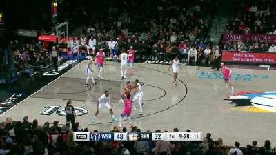 [Highlight] Deni Avdija makes Nic Claxton sit down as he drives to the basket for an easy dunk