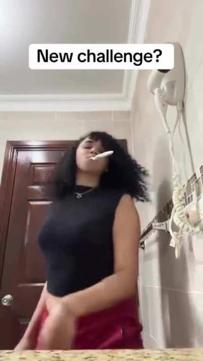 Not usually a fan of christmas songs but Jamaicans can turn anything into a chune 😂 (@mehkadon_)