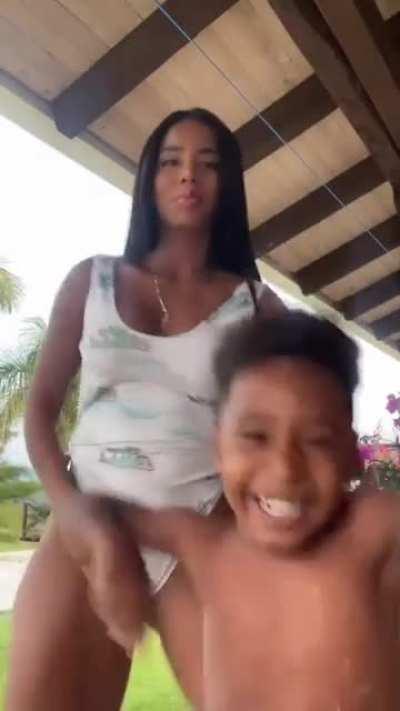 Kids pop into frame? keep going