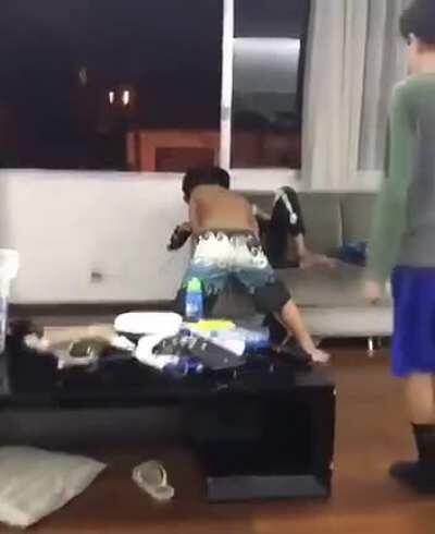 Eu ordeno q vc n tenha mais filhos