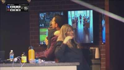 [Highlight] [Highlight] The Diamondbacks sweep the Dodgers and advance to the NLCS, here's the final out and celebration.