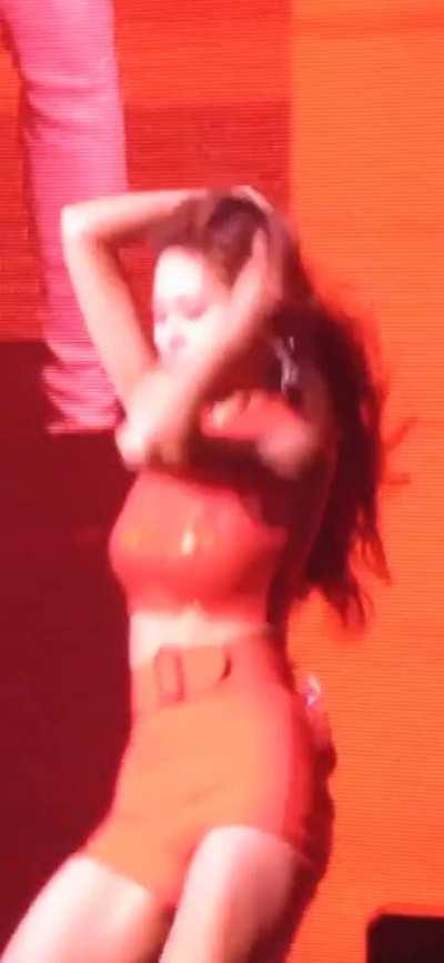 Hot tzuyu🤤🥵🔥