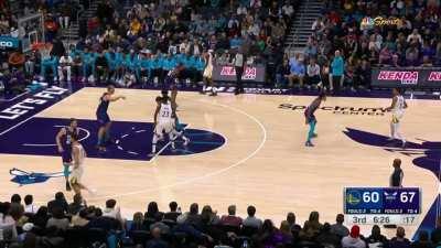 [Highlight] Poole with the nifty up-and-under at full speed