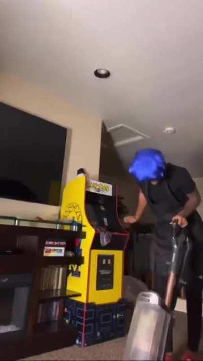 My personal cleaning song 🧽 -Keemy Casanova 🎵🧹