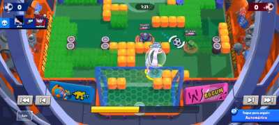 enemy mortis going for an INSANELY dumb trickshot then gives me free 8+