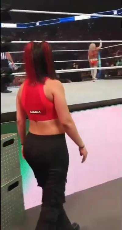 Bayley’s ass up close