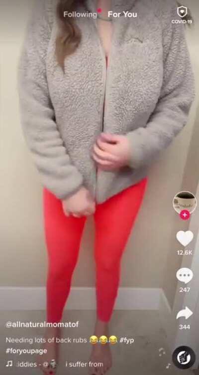 No back rubs, only front rubs @allnaturalmomatof