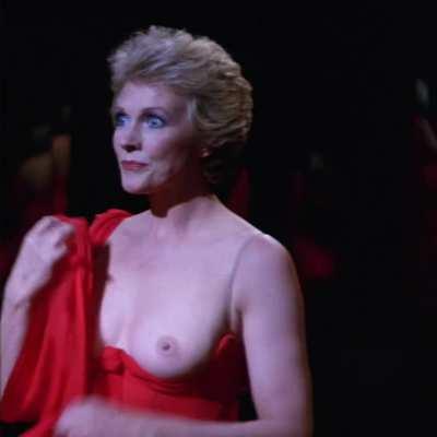 Julie Andrews (45) - S.O.B. (1981)