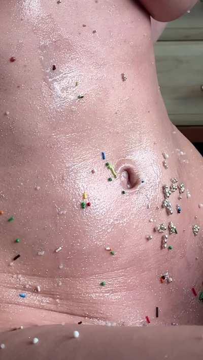 Pour some sugar on me.... [Found some old request from u/TheLordVengelus, found some old video from my archive..)