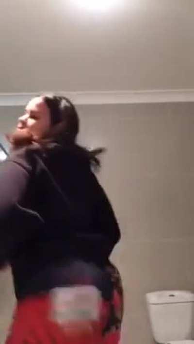 Anyone know her name or have her video??