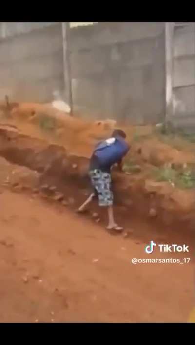 Aconteceu agora no litoral de São Paulo tremor de terra na escala de 8.5 assustador... O Brasil agora faz parte dos países assombrados por esse fenômeno natural...👀