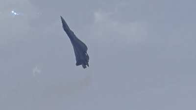 Wonderful video of Su-57 in Zhuhai, with Leading-edge vortex controller, TVC, cobra action, and hovering in the air [video]