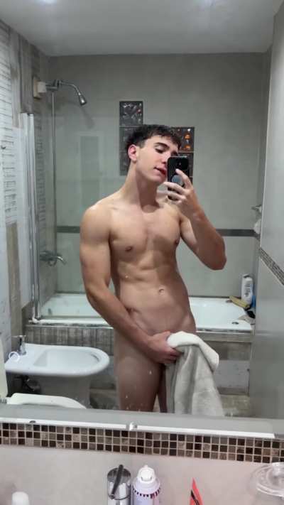 Surpise! say ''yes master'' if you want full vd