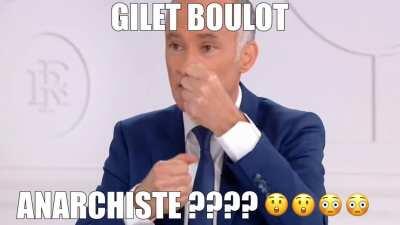 pardon???????? il a dit quoi_ gilet????????😠😠😠😡😡😡😡😡😡